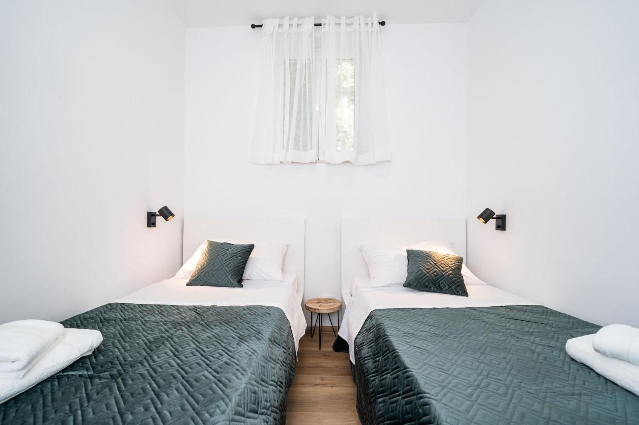 Apartments Nina & Paula - Apartment Nina Štikovica エクステリア 写真
